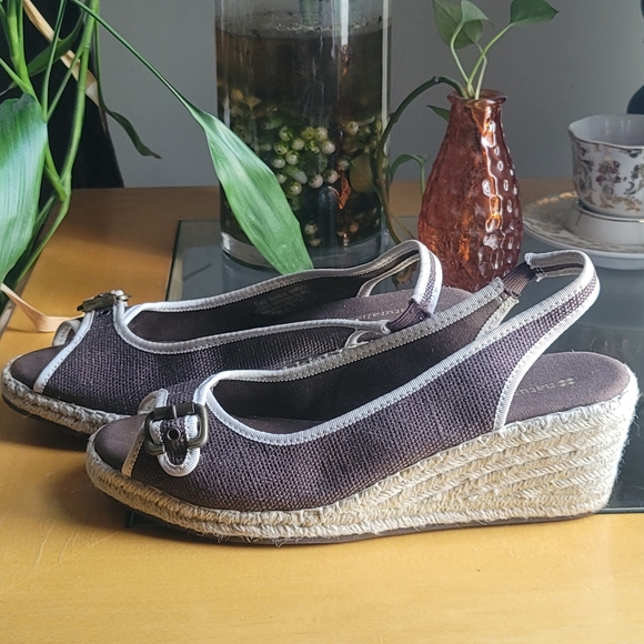 Naturalizer Sherene Brown and Cream Sling back Jute Wedge with buckle - Picture 7 of 9